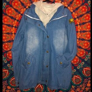 Double layer, button-down Jean jacket